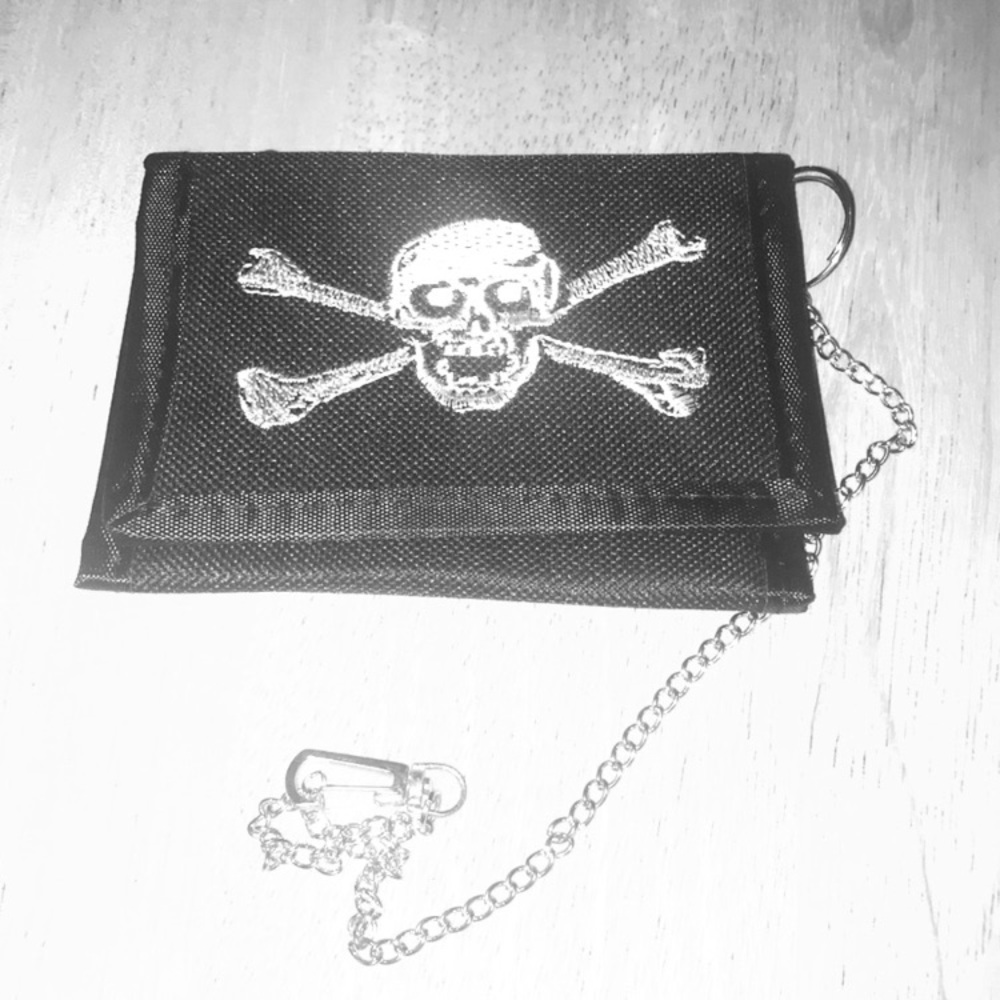 Men’s pirate wallet with skull and cross bones - Picture 1 of 5